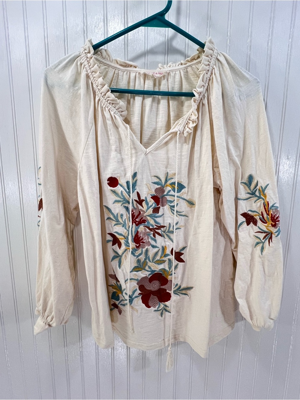 Solitaire Boho Cream Embroidered Peasant Blouse with Floral Detail Size M